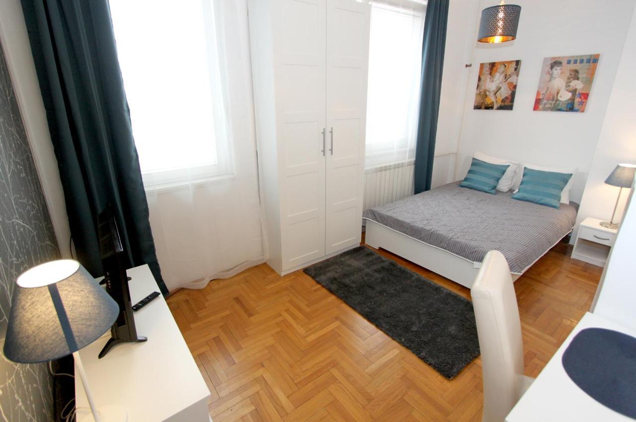 Apartment Bg Arena Belgrade Luaran gambar